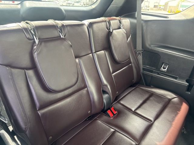 Used 2025 Ford Explorer Platinum w/ LUX Leather Package AWD/4WD image 23