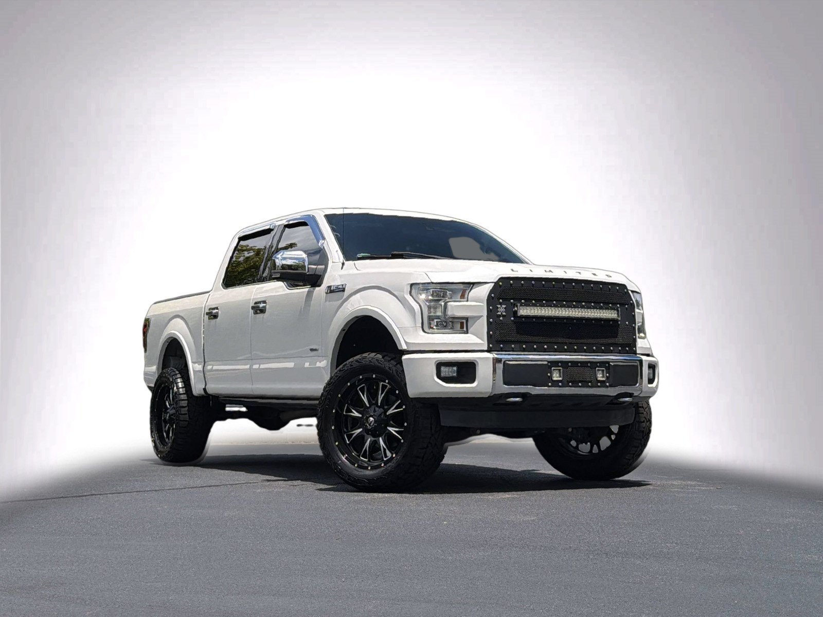 Used 2016 Ford F150 Limited w/ Trailer Tow Package AWD/4WD image 2