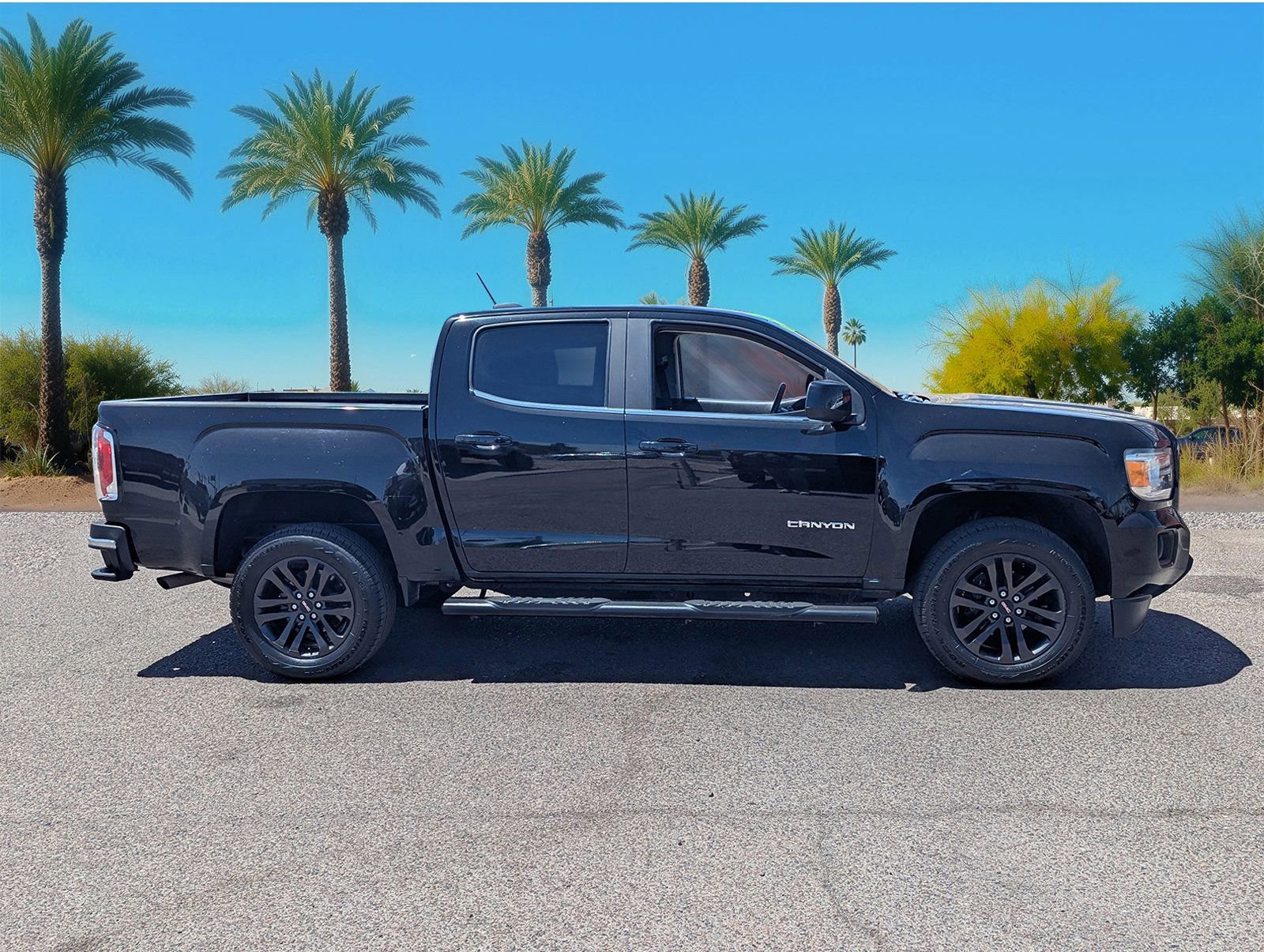 Used 2019 GMC Canyon SLE w/ Driver Alert Package RWD image 6