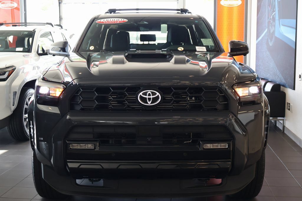 Used 2026 Toyota 4Runner TRD Sport Premium AWD/4WD image 2