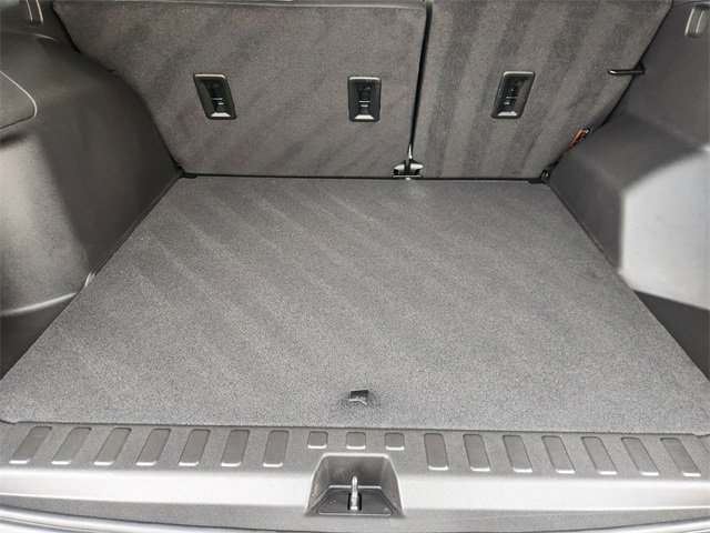 Used 2024 Chevrolet Equinox LS w/ LS Convenience Package image 32