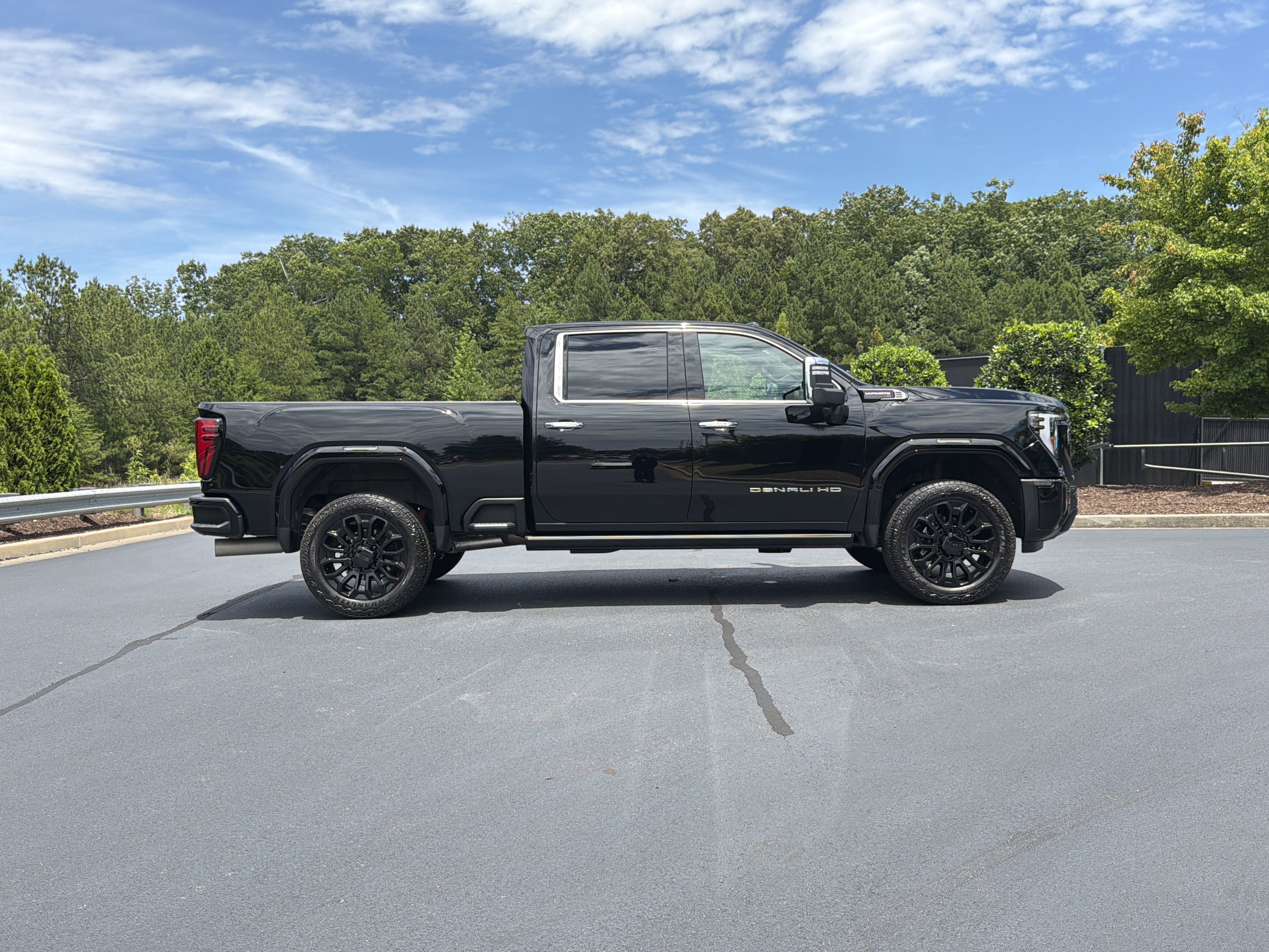 Used 2026 GMC Sierra 2500 Denali Ultimate AWD/4WD image 65