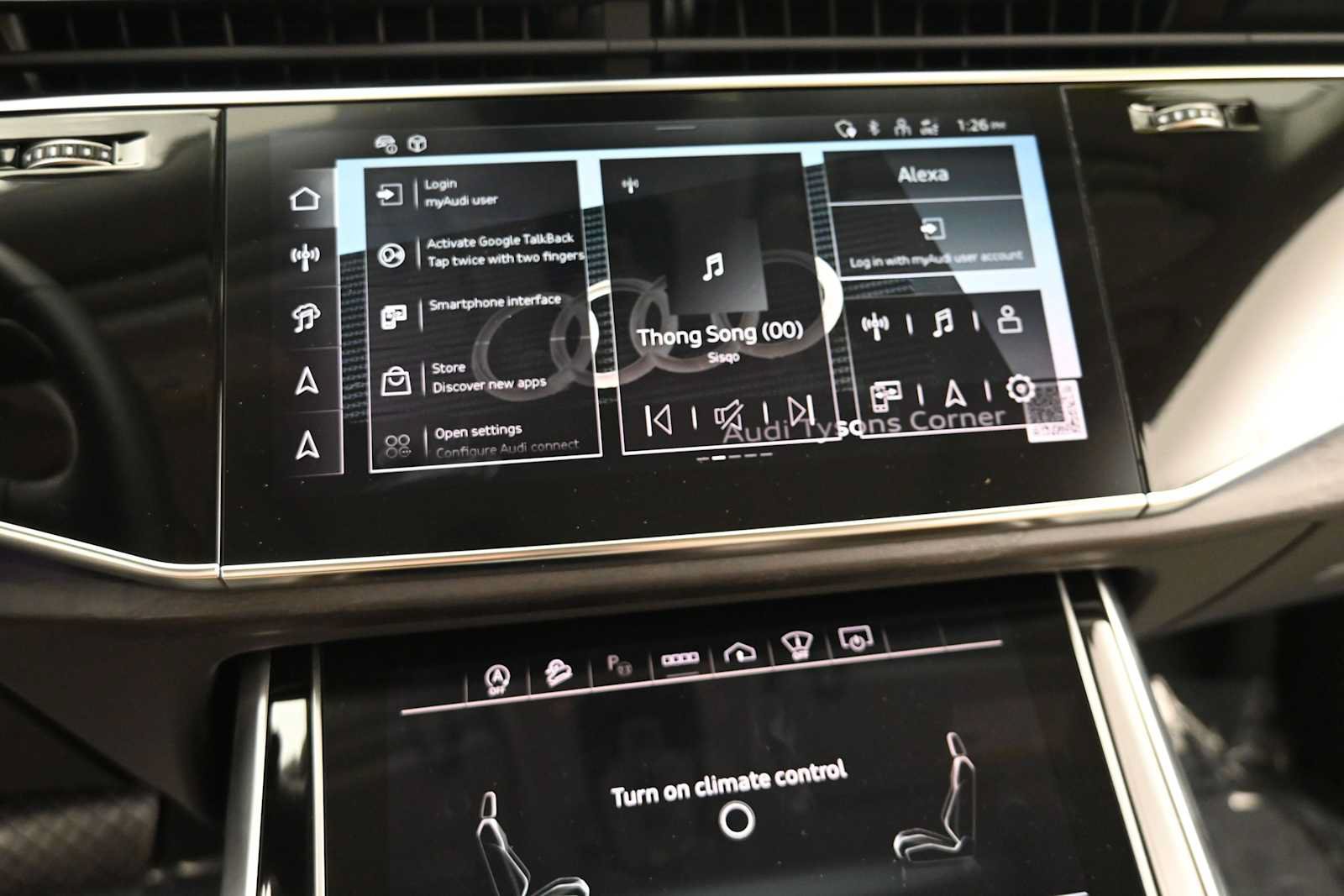 Used 2025 Audi Q7 3.0T Prestige w/ Prestige Package AWD/4WD image 17