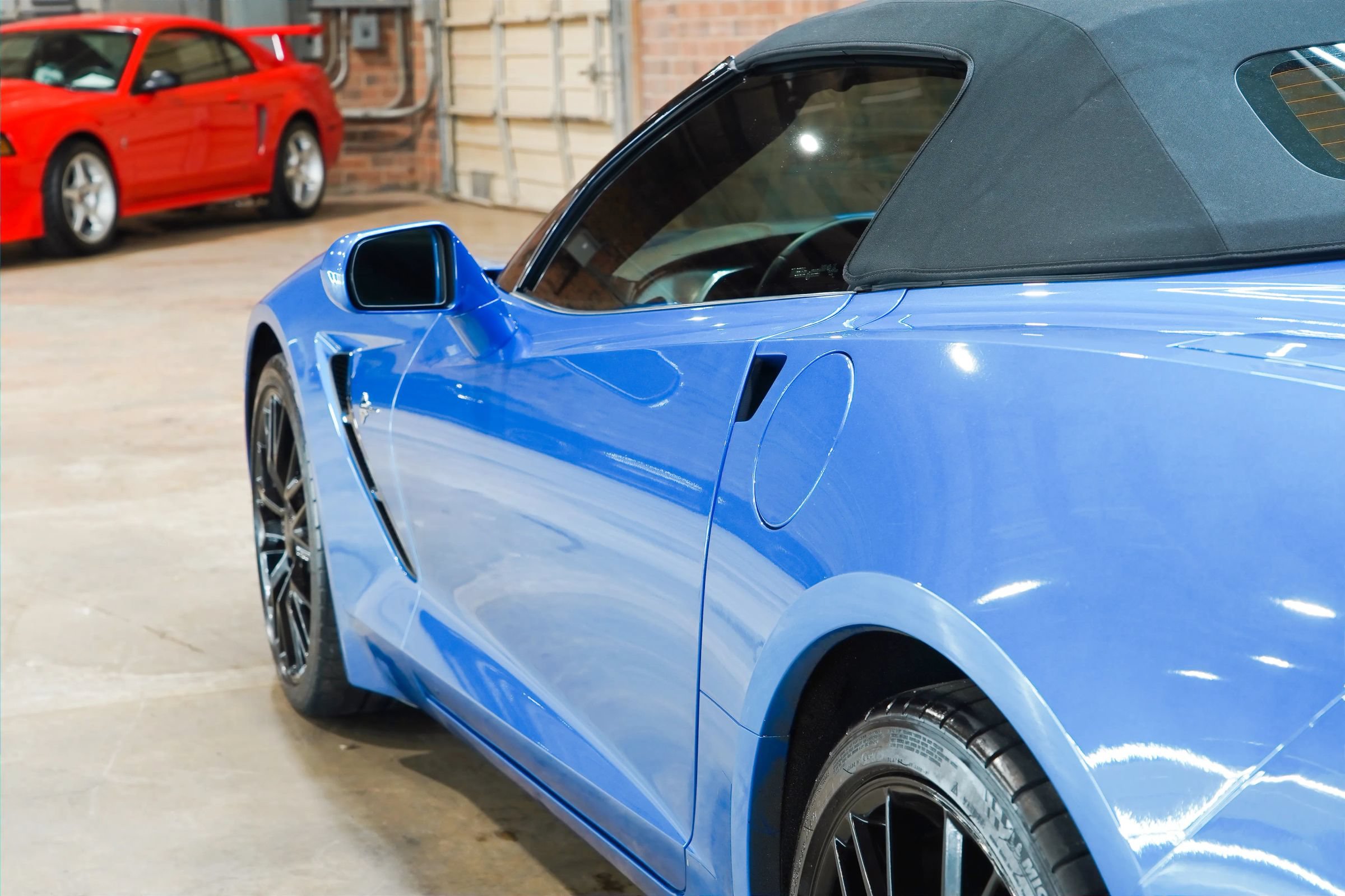 Used 2014 Chevrolet Corvette Stingray Convertible w/ 3LT Preferred Equipment Group RWD image 21