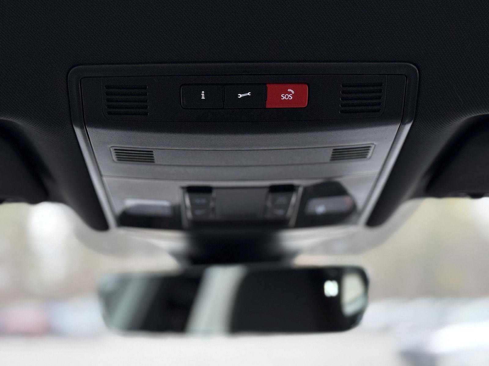 Used 2024 Volkswagen Jetta GLI 40th Anniversary Edition image 23