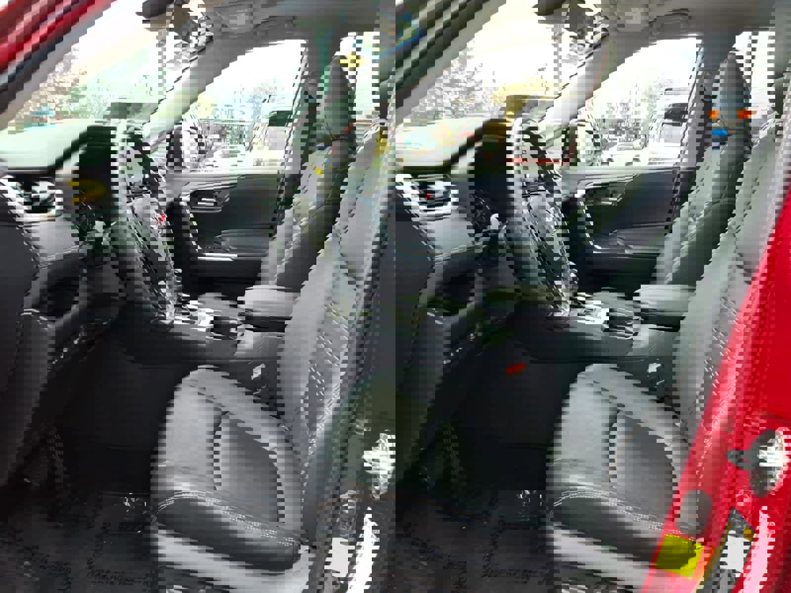 Used 2019 Toyota RAV4 XLE Premium w/ Cold Weather Package AWD/4WD image 11