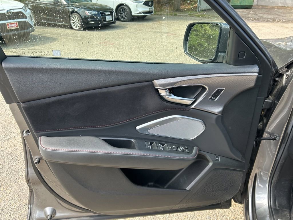 Certified 2023 Acura RDX SH-AWD image 17