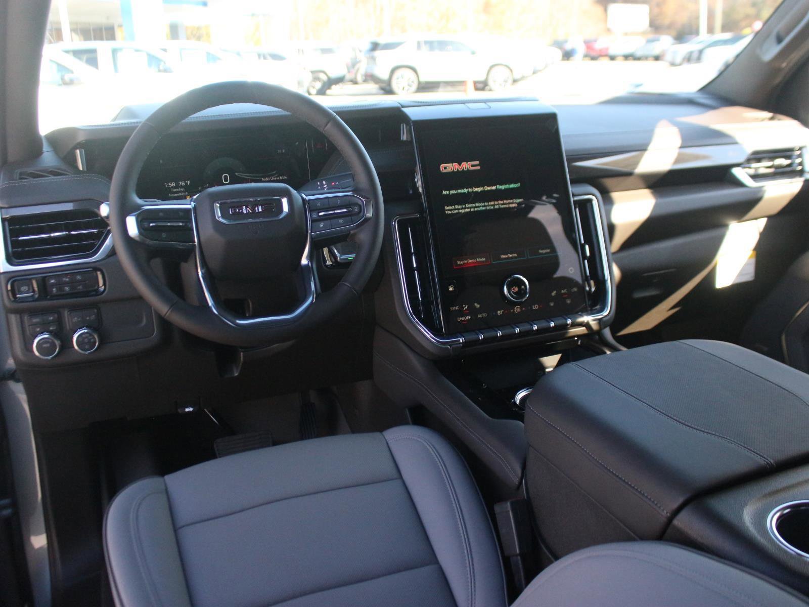 New 2026 GMC Yukon XL Elevation w/ LPO, Floor Liner Package image 15