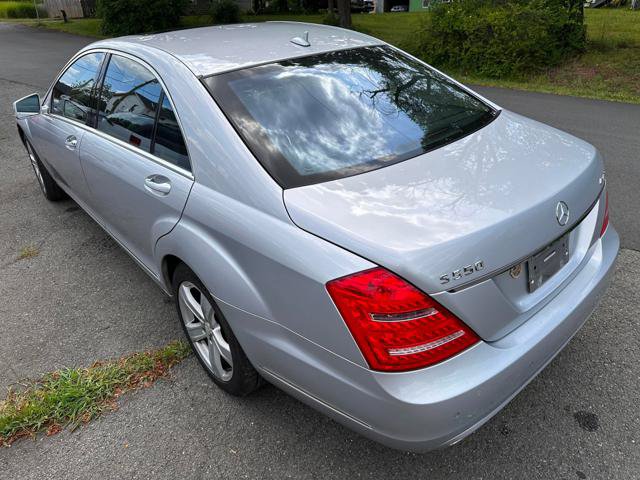 Used 2010 Mercedes-Benz S 550 4MATIC image 4