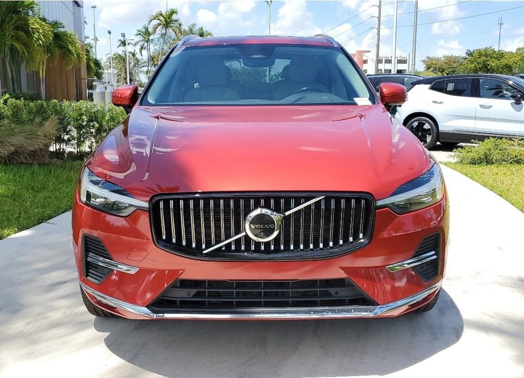 Used 2023 Volvo XC60 B5 Plus w/ Protection Package Premier AWD/4WD video 2