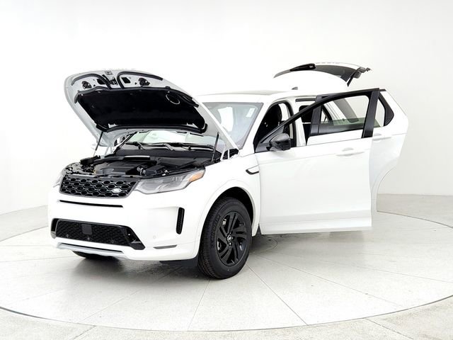 Certified 2025 Land Rover Discovery Sport S image 9