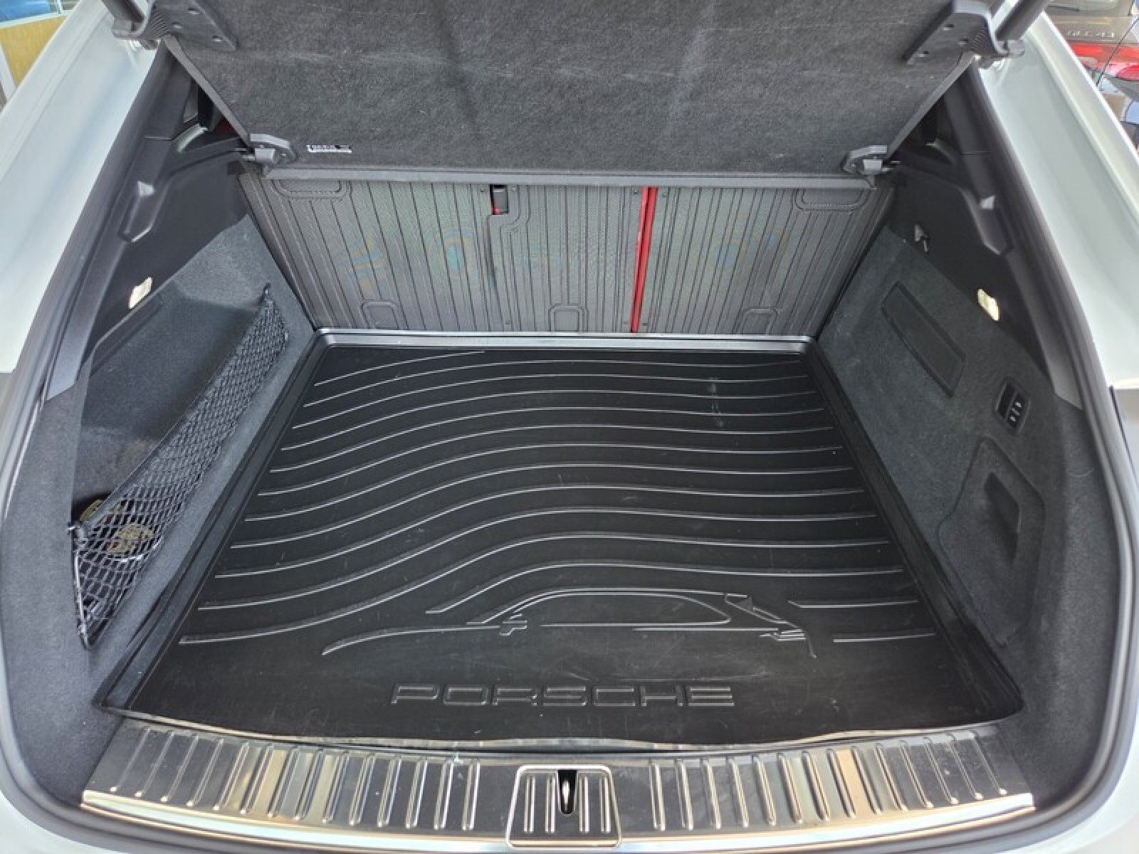 Used 2022 Porsche Cayenne Turbo AWD/4WD image 17