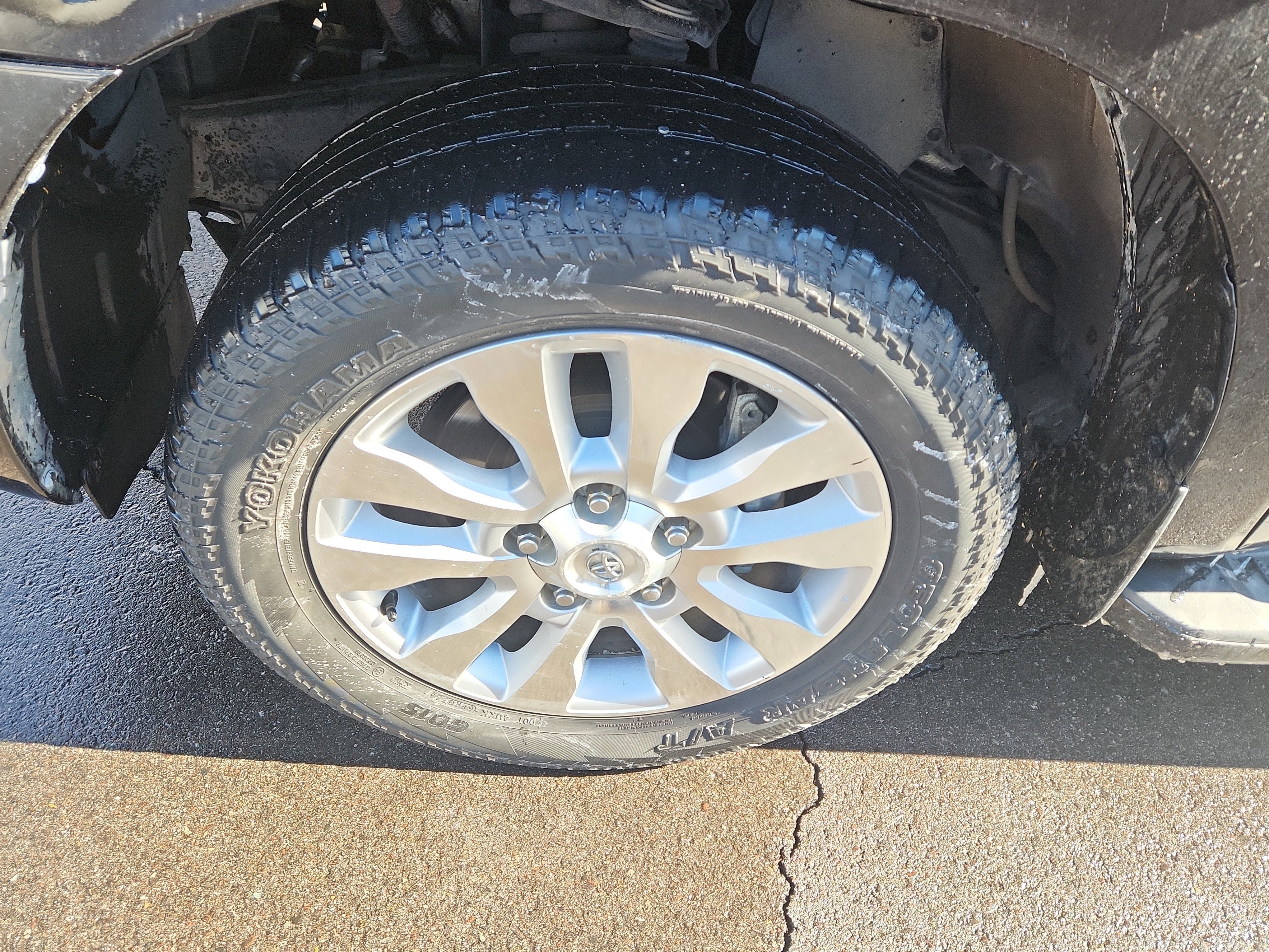 Used 2012 Toyota Sequoia Platinum image 19