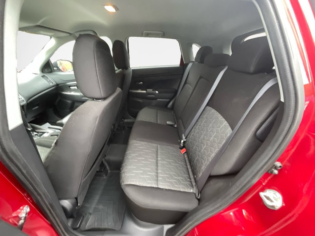 Used 2020 Mitsubishi Outlander Sport ES AWD/4WD image 24