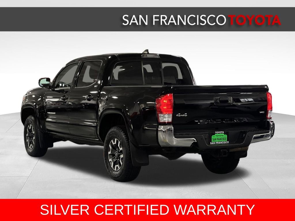 Certified 2016 Toyota Tacoma SR5 w/ SR5 Appearance Package (DN) AWD/4WD image 3