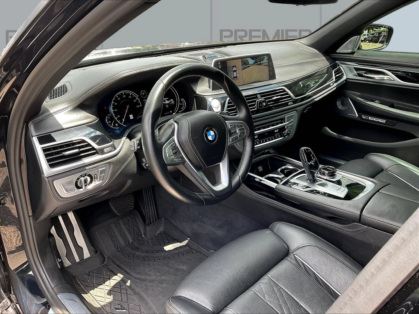 Used 2018 BMW 750i xDrive AWD/4WD image 19