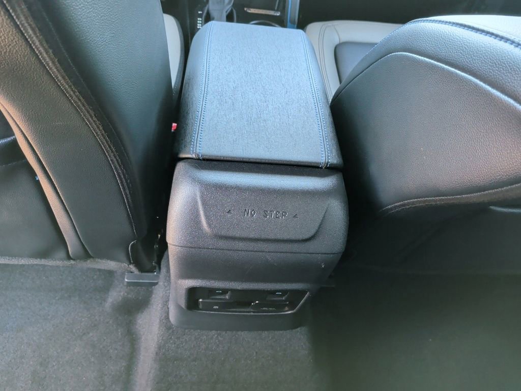 Used 2024 Ford Bronco Wildtrak image 38