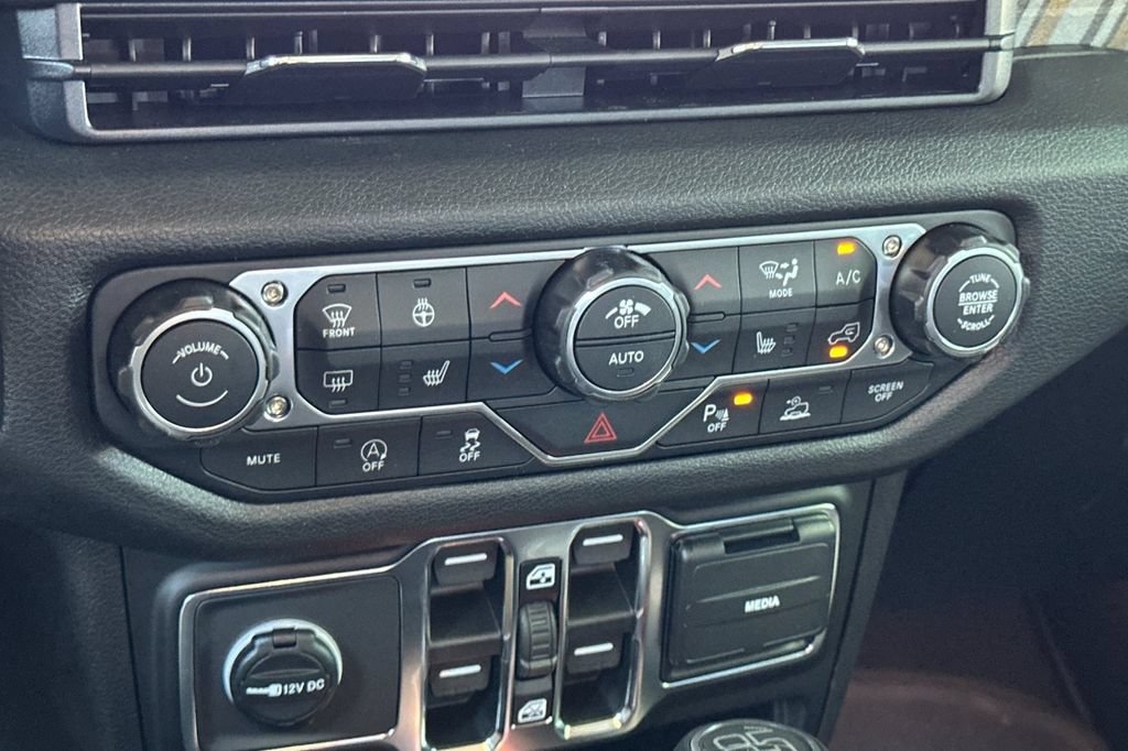 New 2026 Jeep Gladiator Sport AWD/4WD image 20