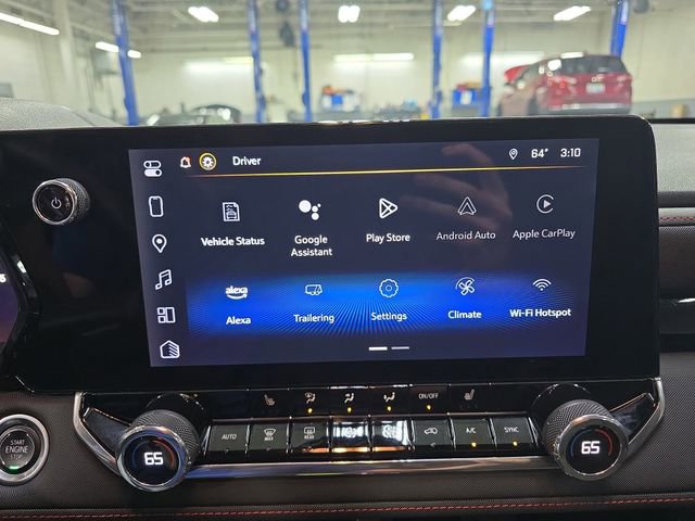 Used 2024 Chevrolet Colorado Z71 w/ LPO, Dark Essentials Package AWD/4WD image 23