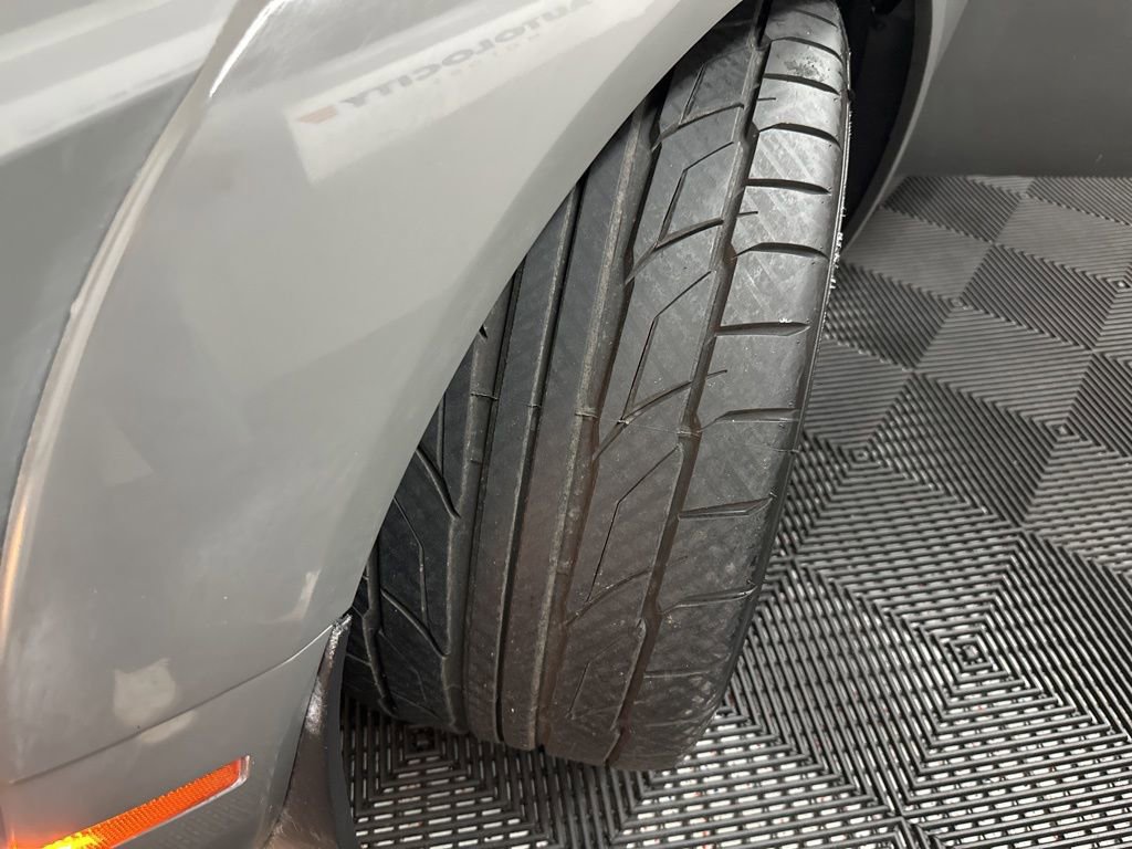 Used 2019 Dodge Challenger SRT Hellcat RWD image 37