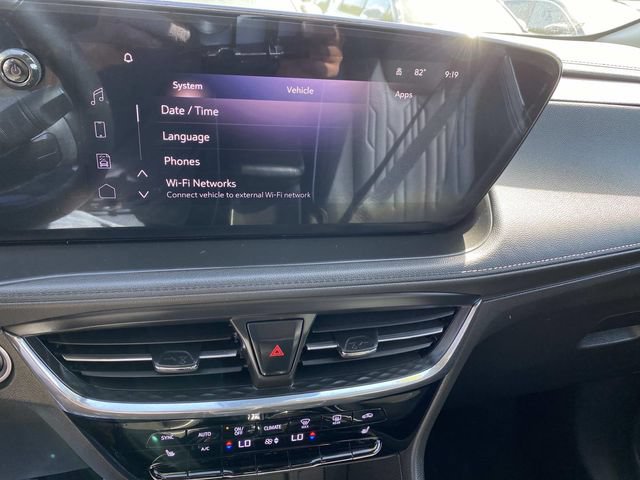 Used 2024 Buick Encore GX Avenir w/ Avenir Technology Package FWD image 8