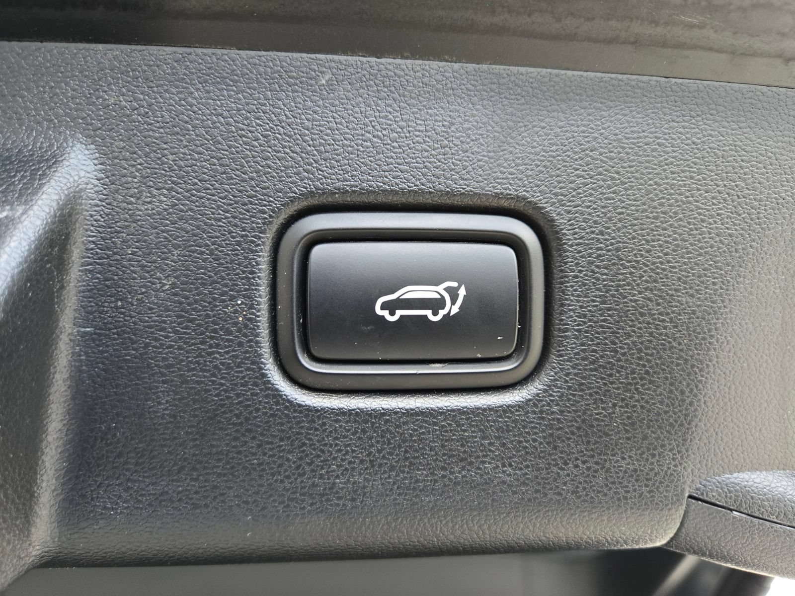Used 2022 Hyundai Tucson SEL w/ Convenience + Premium Package FWD image 30