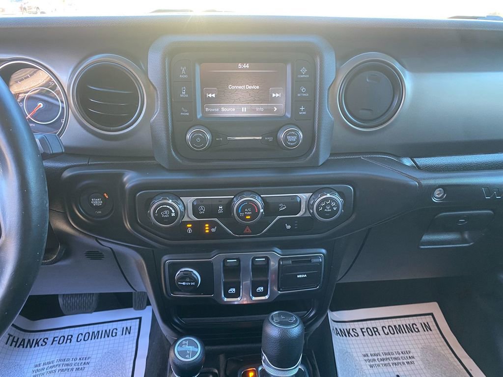 Used 2019 Jeep Wrangler Sport image 17