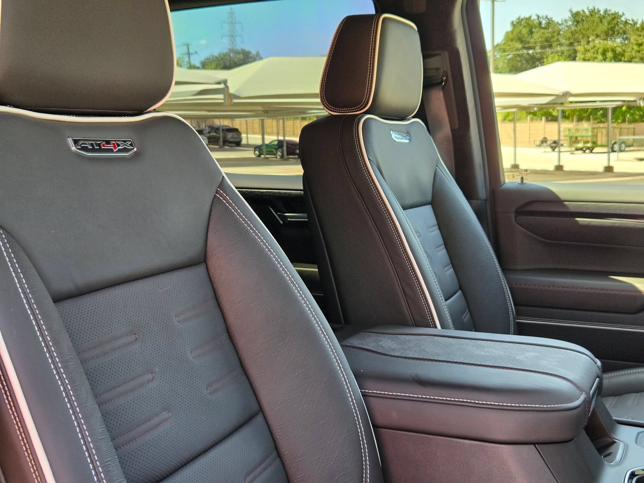 Used 2026 GMC Sierra 1500 AT4X AWD/4WD image 30