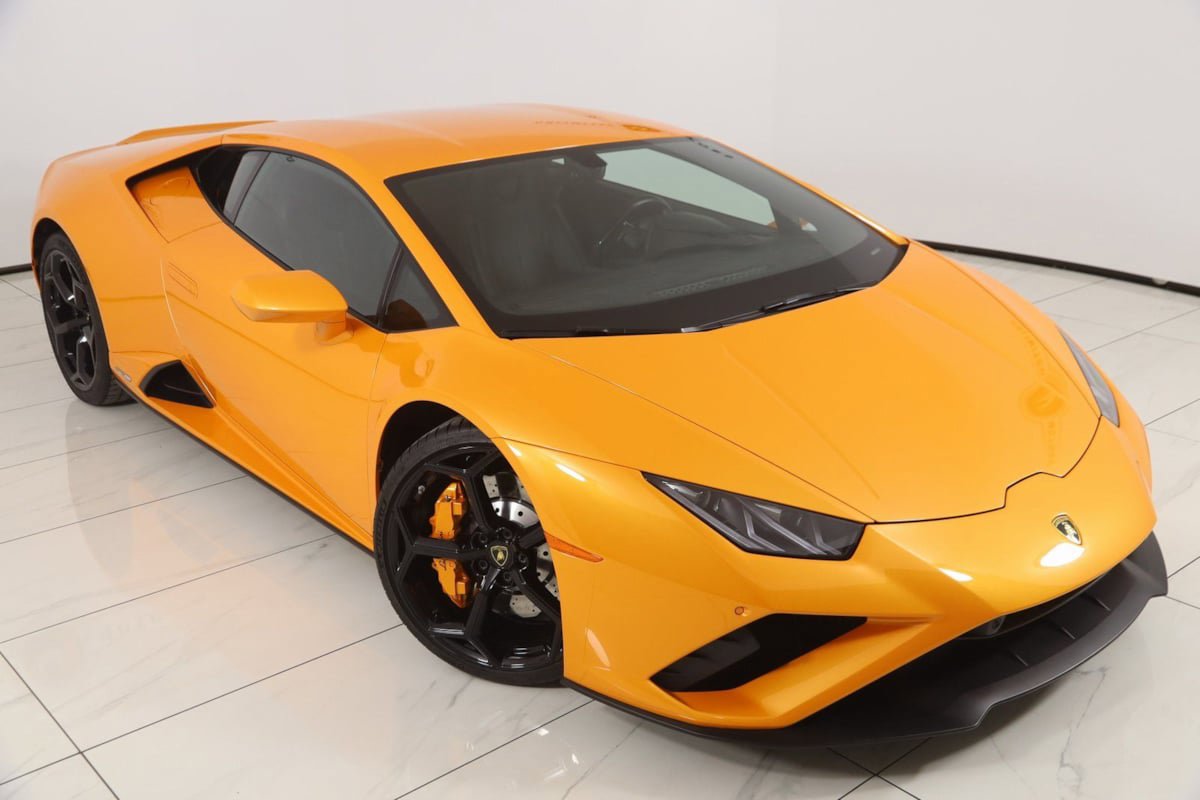 Used 2022 Lamborghini Huracan EVO image 22
