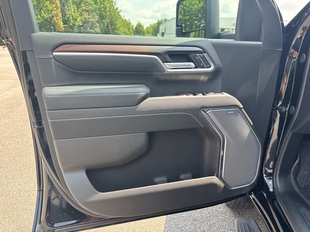 New 2026 GMC Sierra 3500 Denali w/ Denali Reserve Package AWD/4WD image 23