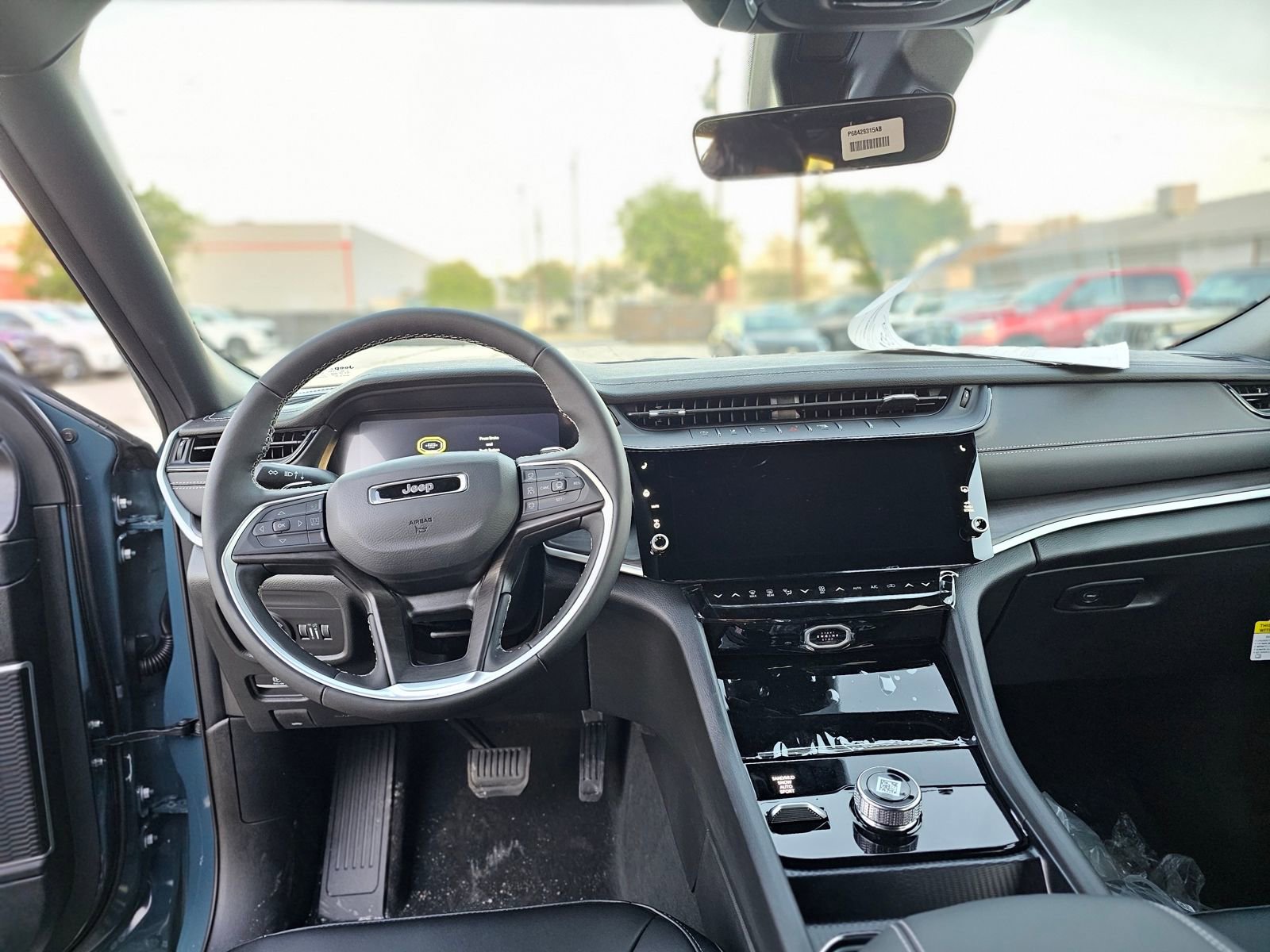 New 2026 Jeep Grand Cherokee L Limited AWD/4WD image 24