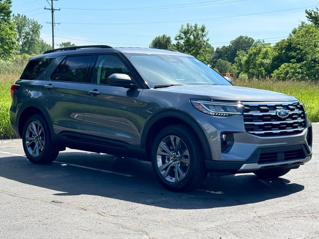 New 2026 Ford Explorer Active w/ Active Comfort Package AWD/4WD image 6