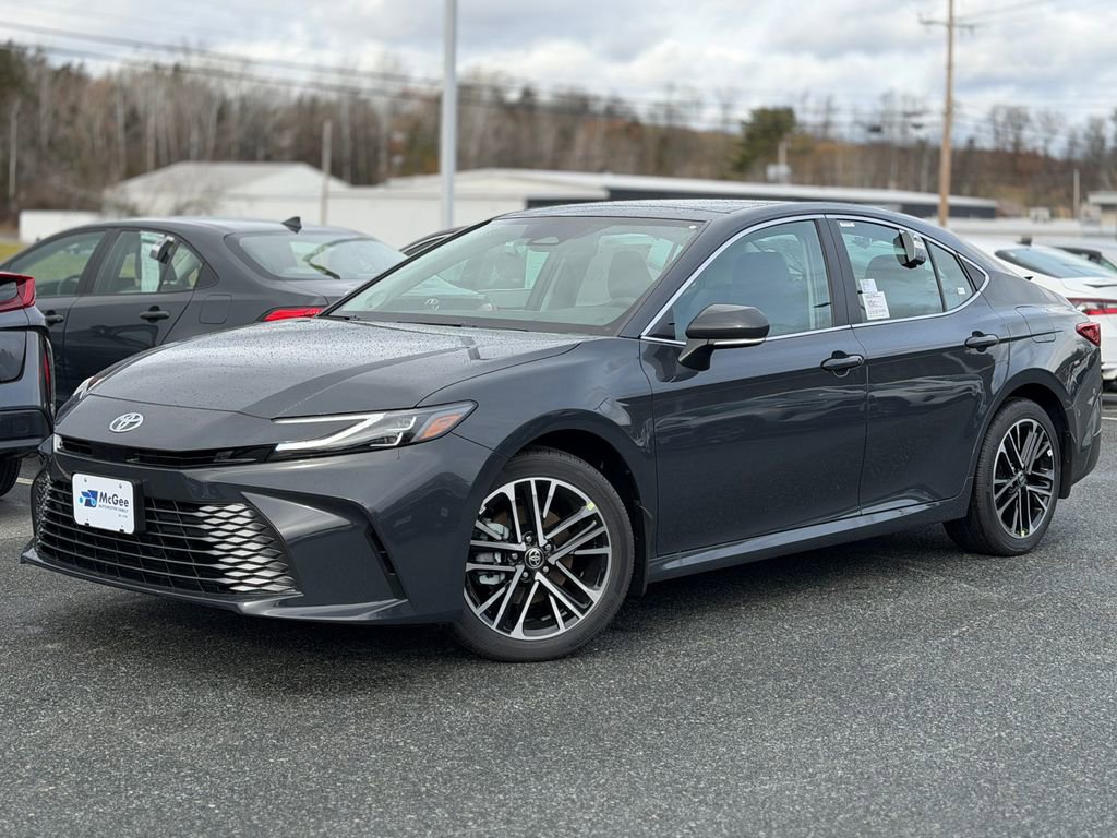 New 2026 Toyota Camry XLE w/ Premium Package