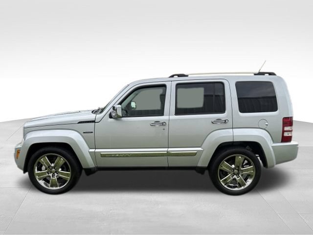 Used 2011 Jeep Liberty Sport AWD/4WD image 13