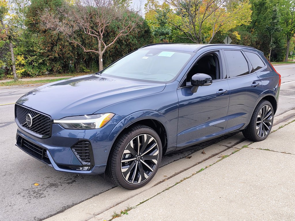 New 2027 Volvo XC60 B5 Ultra AWD/4WD image 7