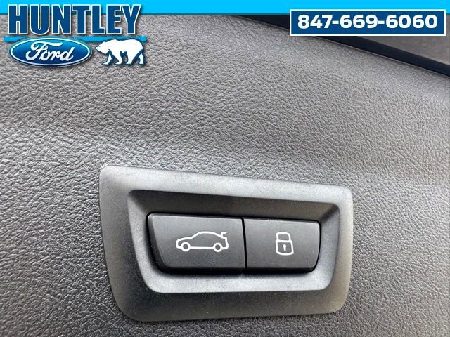 Used 2023 BMW X4 xDrive30i image 13