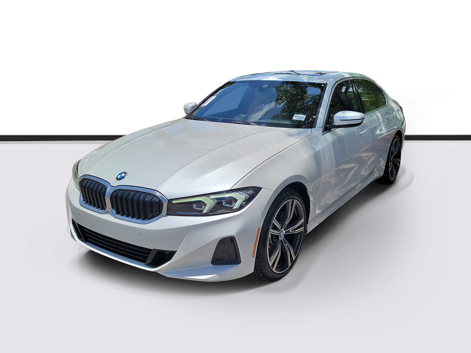 Used 2024 BMW 330i Sedan w/ Convenience Package RWD image 2