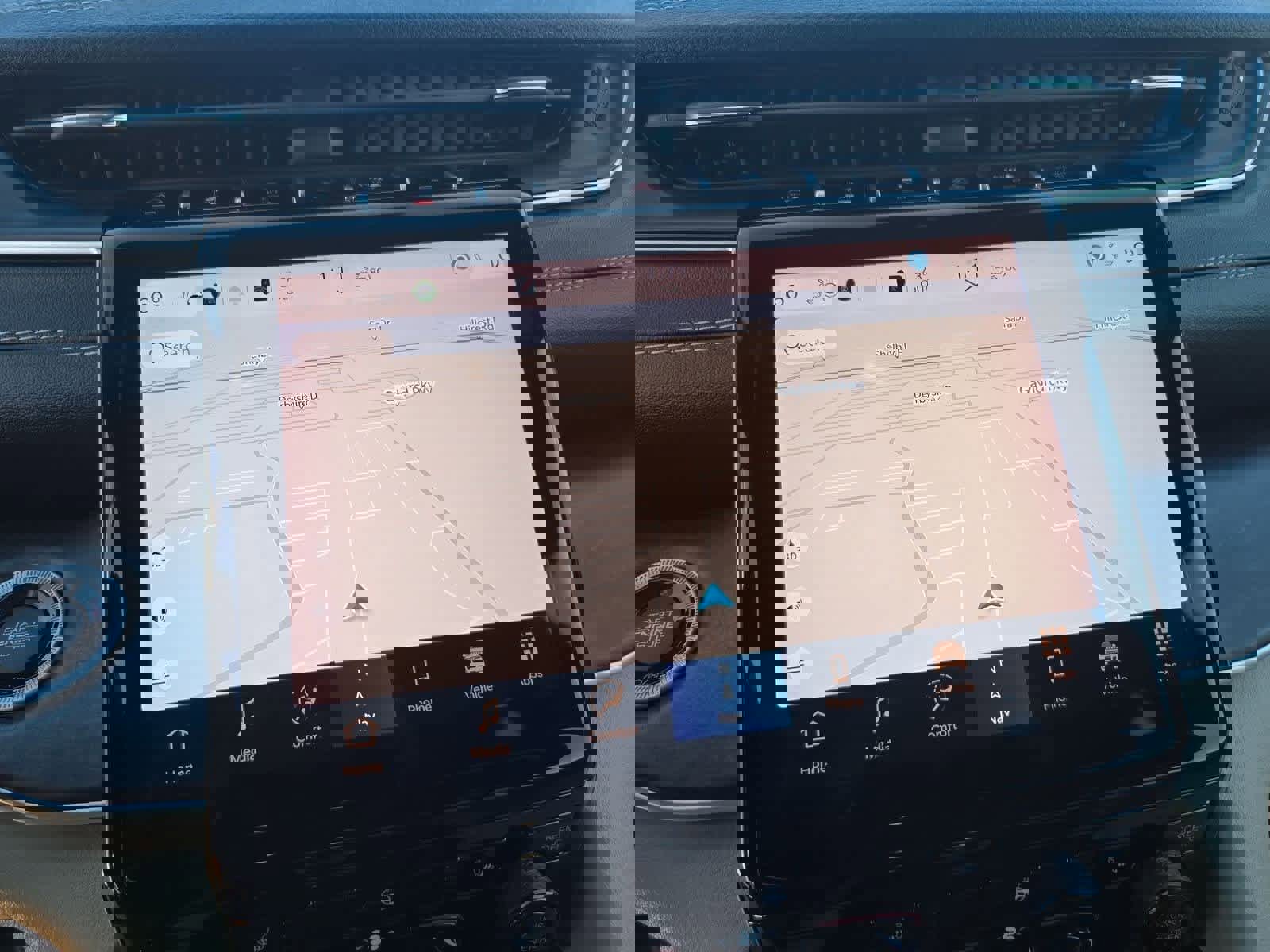 Used 2023 Jeep Grand Cherokee L Limited image 29