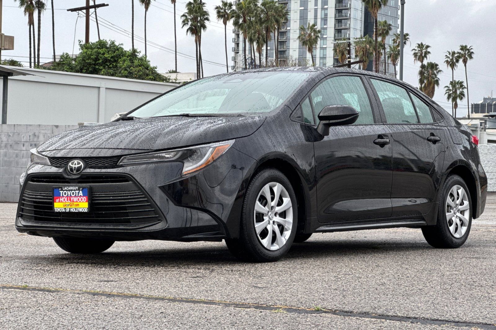 Used 2025 Toyota Corolla LE image 8