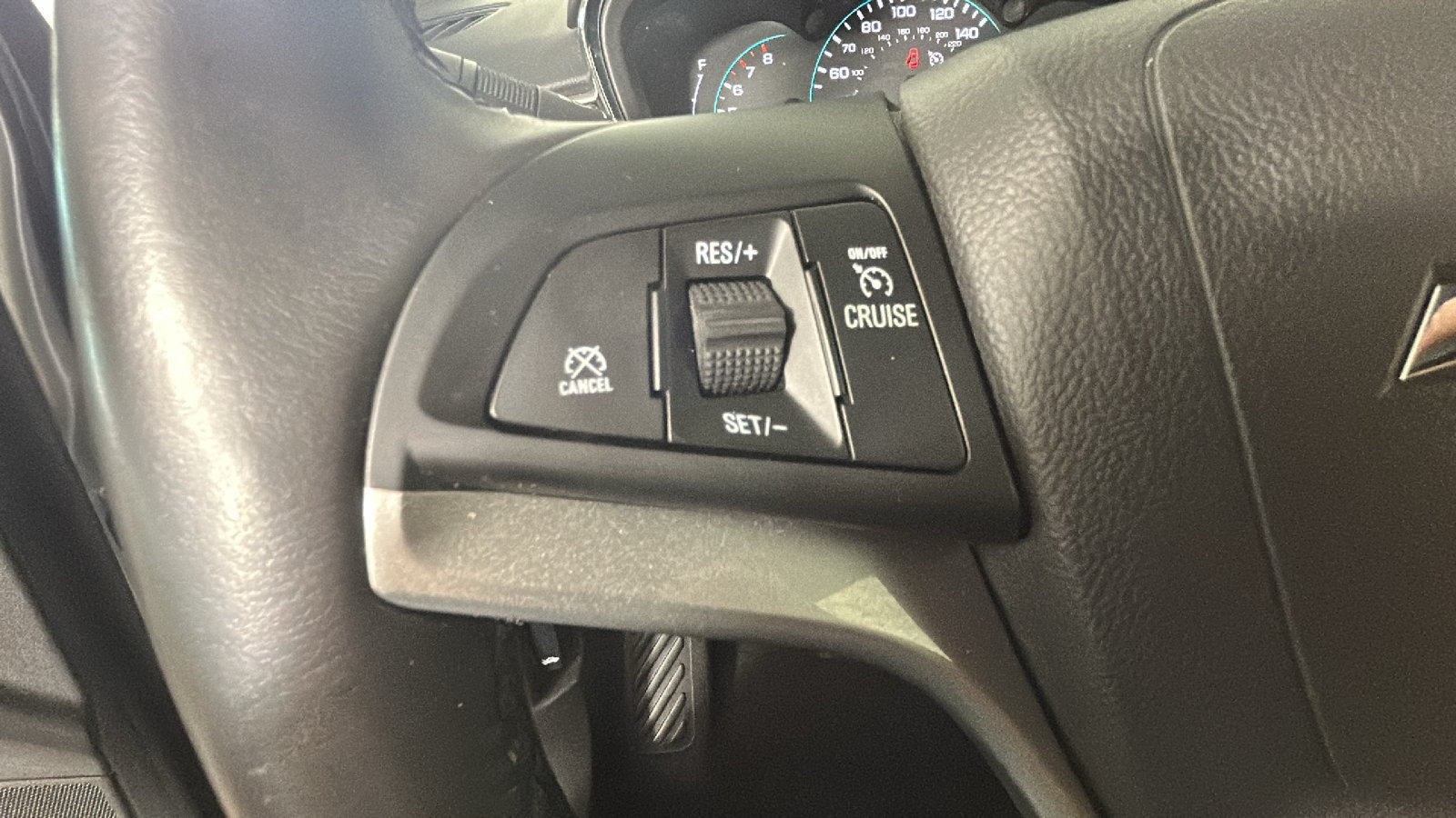 Used 2019 Chevrolet Trax LT w/ LT Convenience Package FWD image 20
