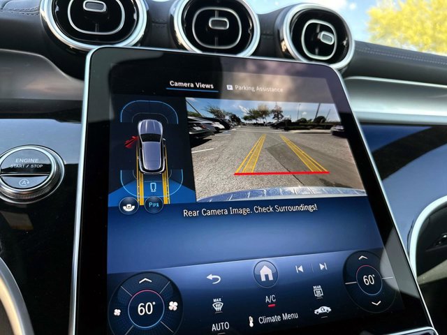 Used 2025 Mercedes-Benz GLC 300 image 25