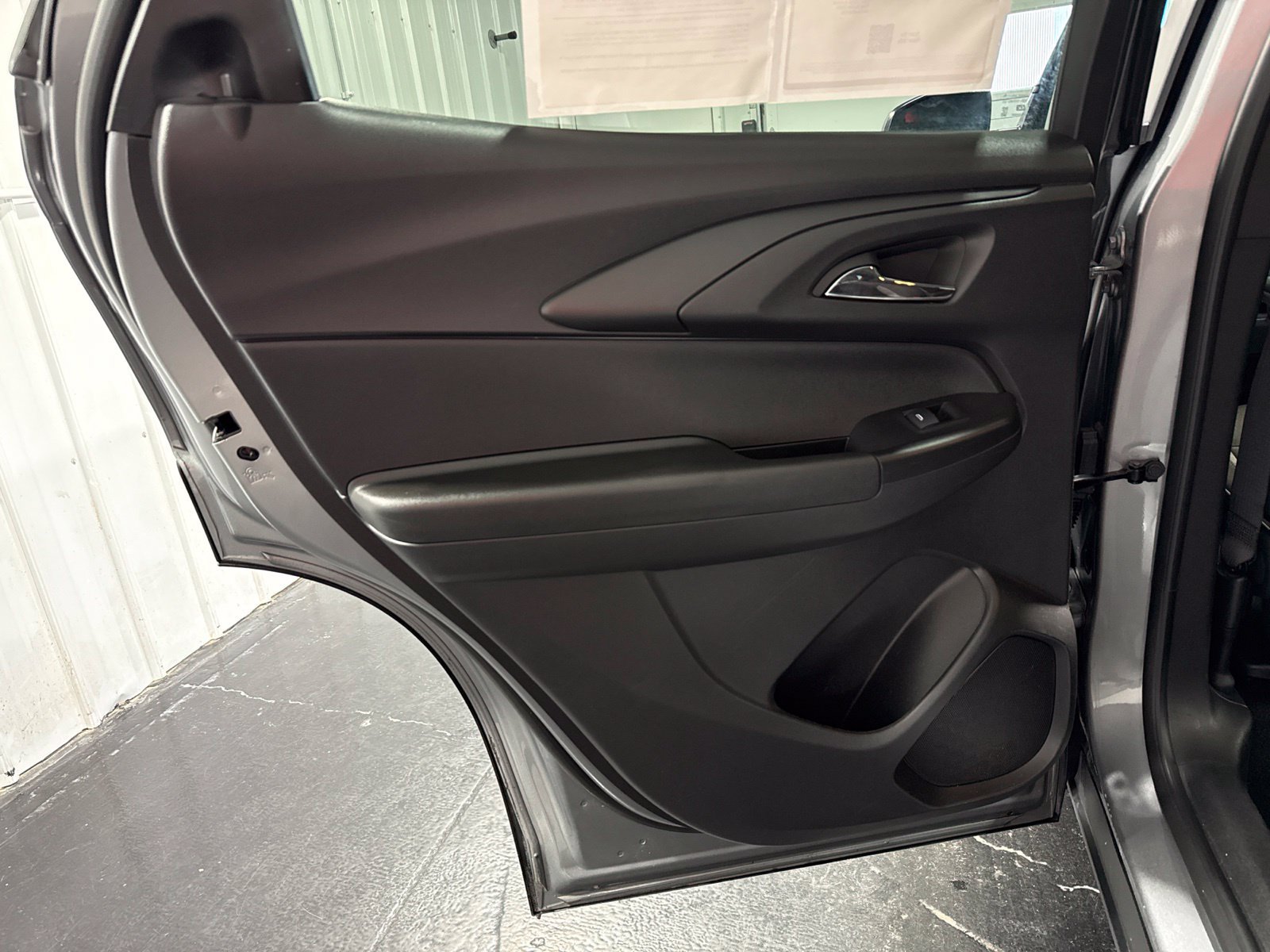 Used 2025 Chevrolet TrailBlazer LT AWD/4WD image 18