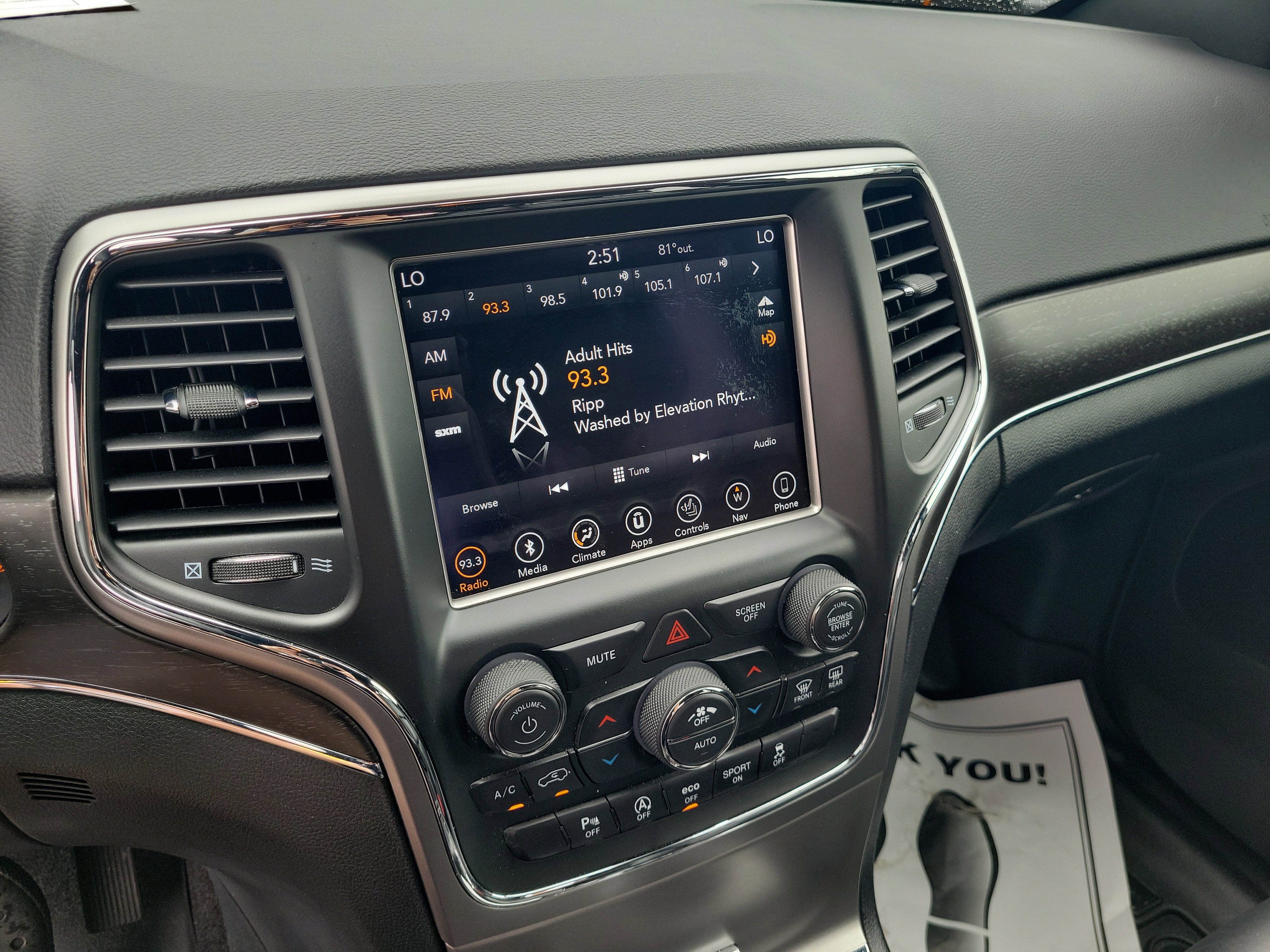 Used 2018 Jeep Grand Cherokee Limited AWD/4WD image 28