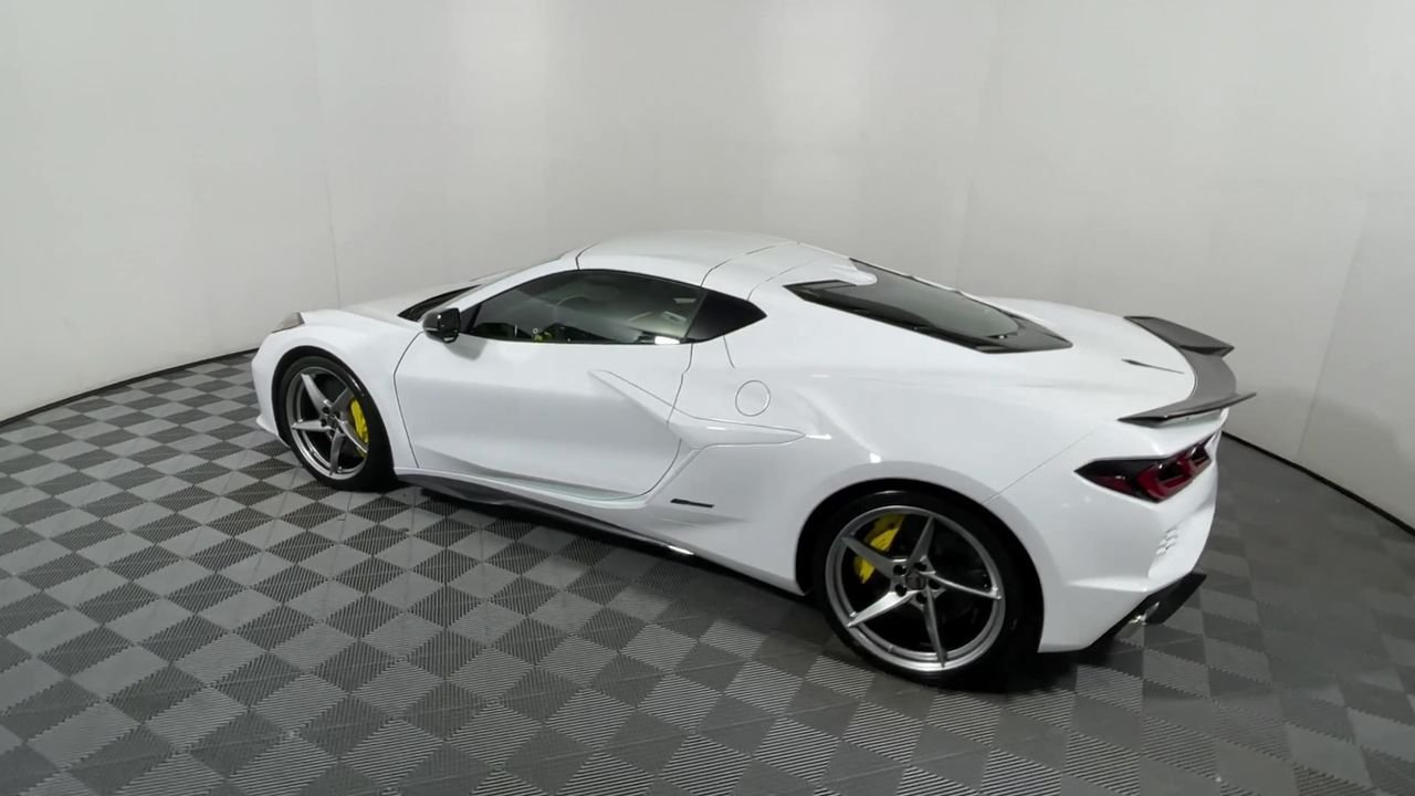 New 2025 Chevrolet Corvette E-Ray w/ ZER Performance Package AWD/4WD image 94