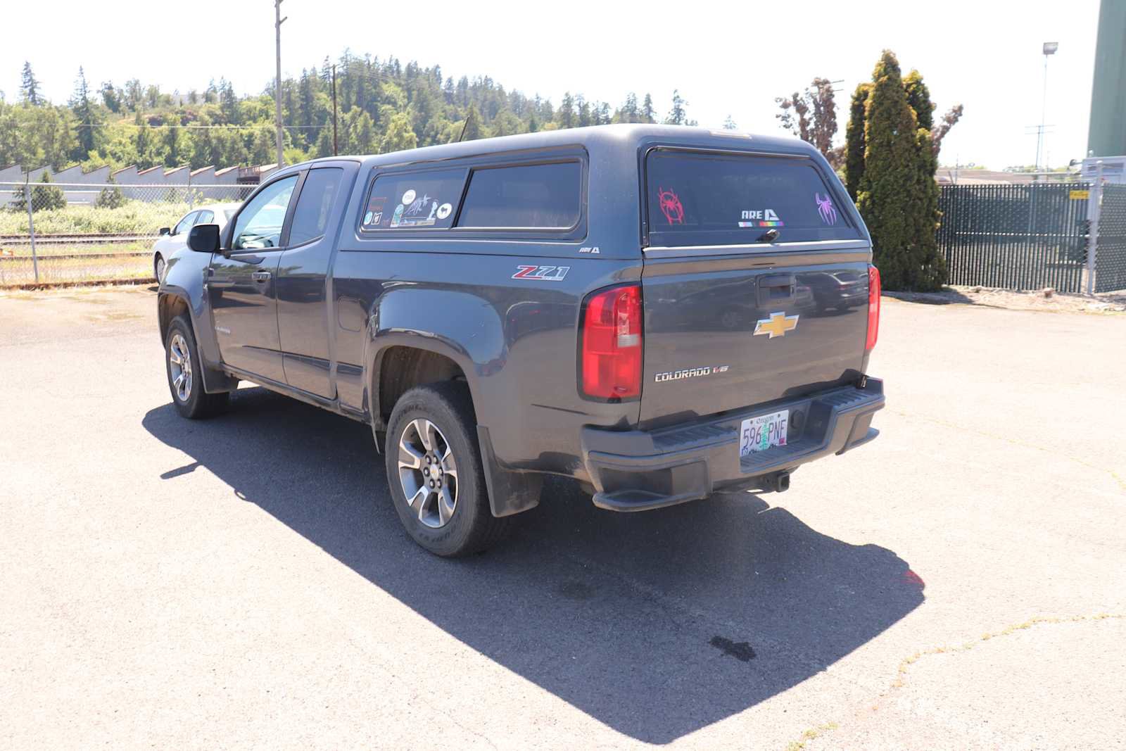 Used 2017 Chevrolet Colorado Z71 w/ LPO, Premium Interior Package AWD/4WD image 7