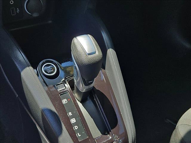 Used 2022 Nissan Kicks S FWD image 17