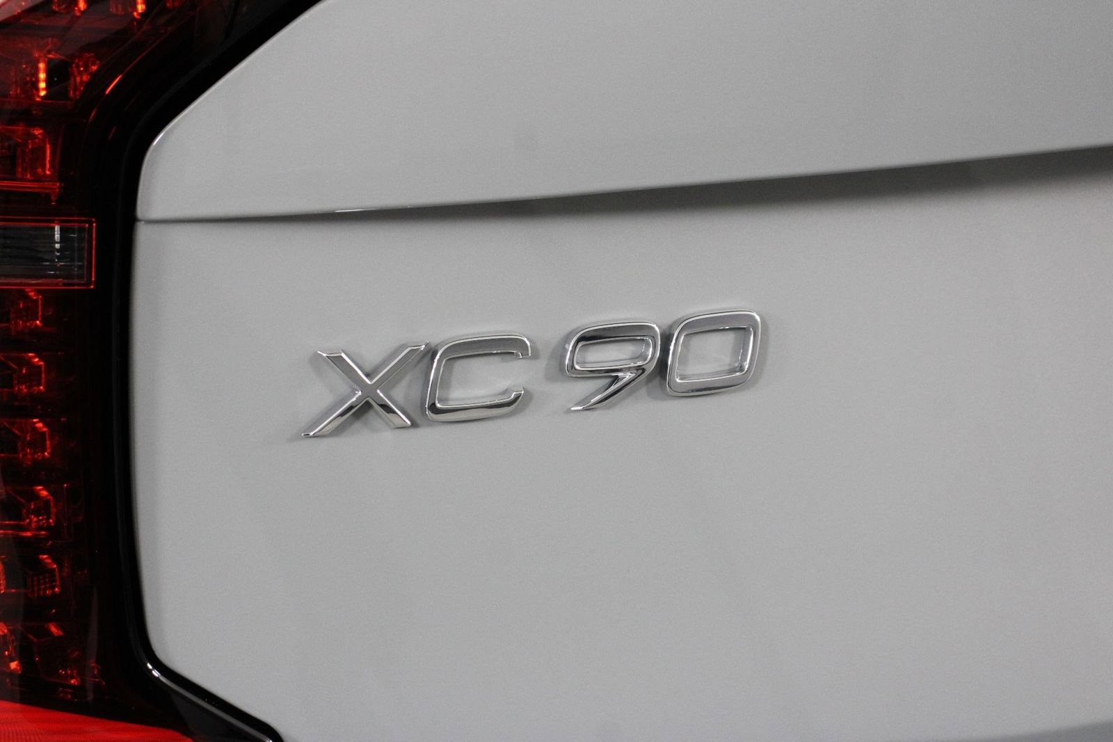 New 2026 Volvo XC90 B6 Ultra w/ Protection Package AWD/4WD image 16
