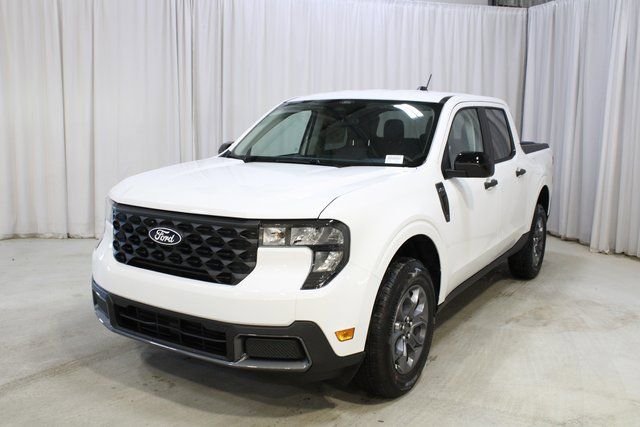 New 2026 Ford Maverick XLT w/ XLT Luxury Package AWD/4WD image 33