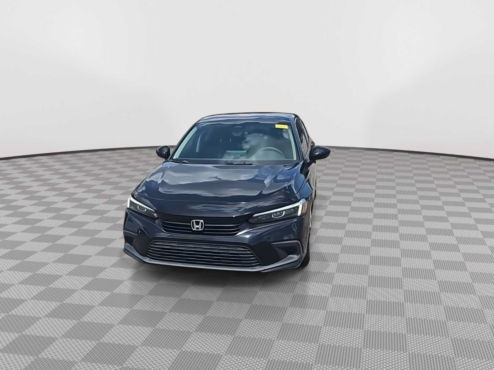Used 2023 Honda Civic LX image 3