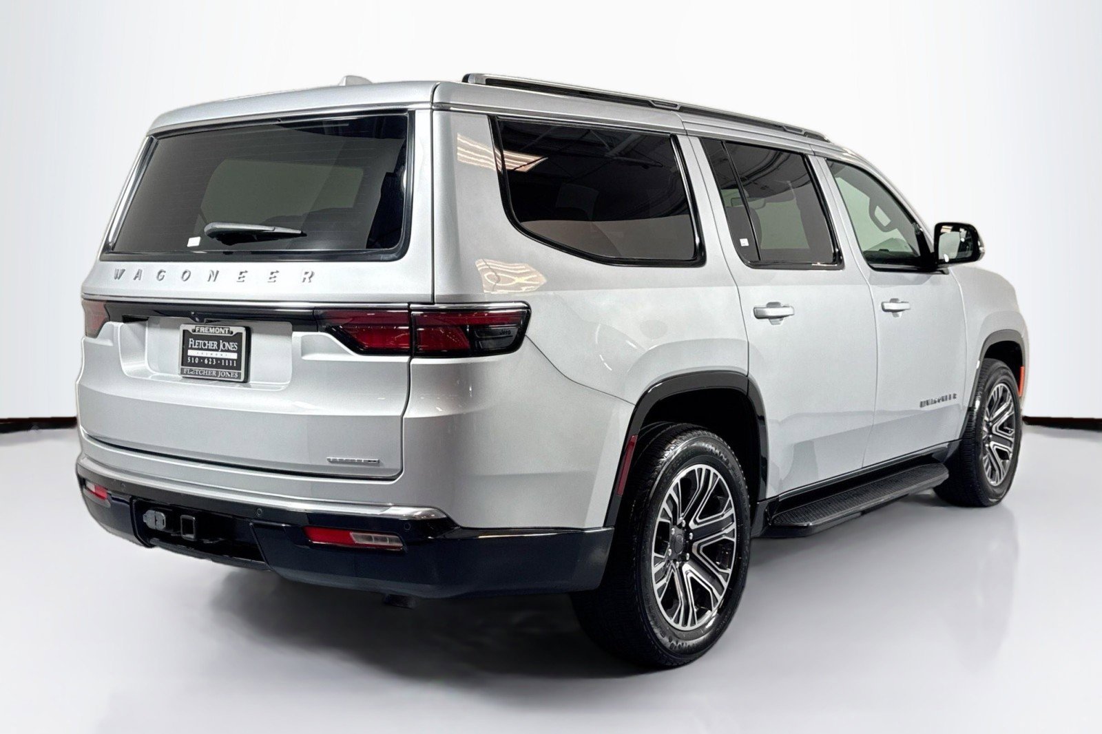 Used 2023 Jeep Wagoneer Series II image 5